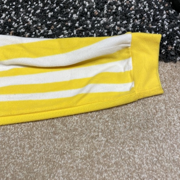 Pokémon Pikachu Onesie In Bright Yellow Pikachu Print In Size Kids Large - Picture 6 of 12